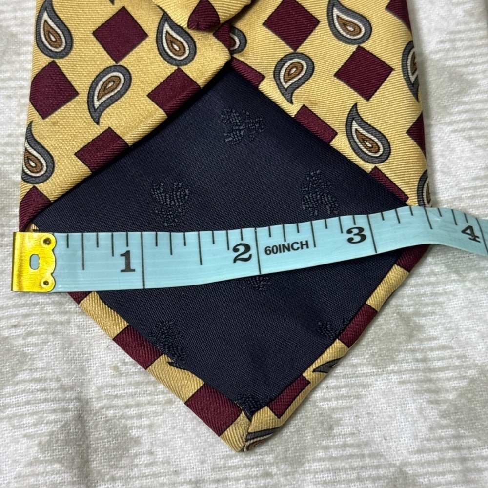 BROOKS BROTHERS Makers Men's 100% Silk Necktie USA Designer PAISLEY Red/Blue GUC - Picture 4 of 5